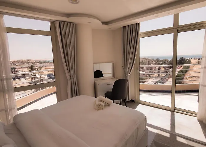 Beachfront Princess - By Leisureland 3* Hurghada